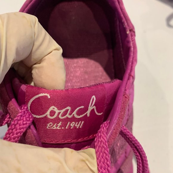 Women Coach Shoe in Pink - Picture 3 of 5